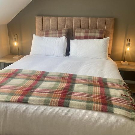 Luxury Country Escape Lägenhet Ennis Exteriör bild